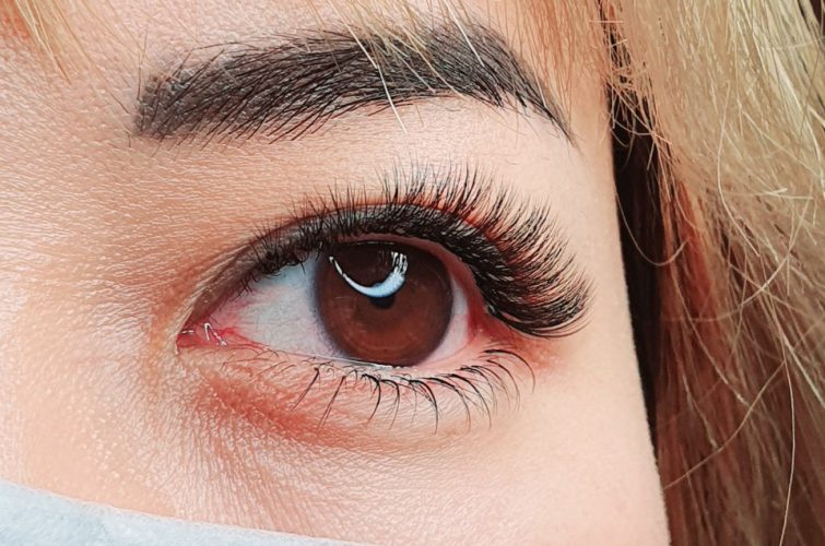 Lashes